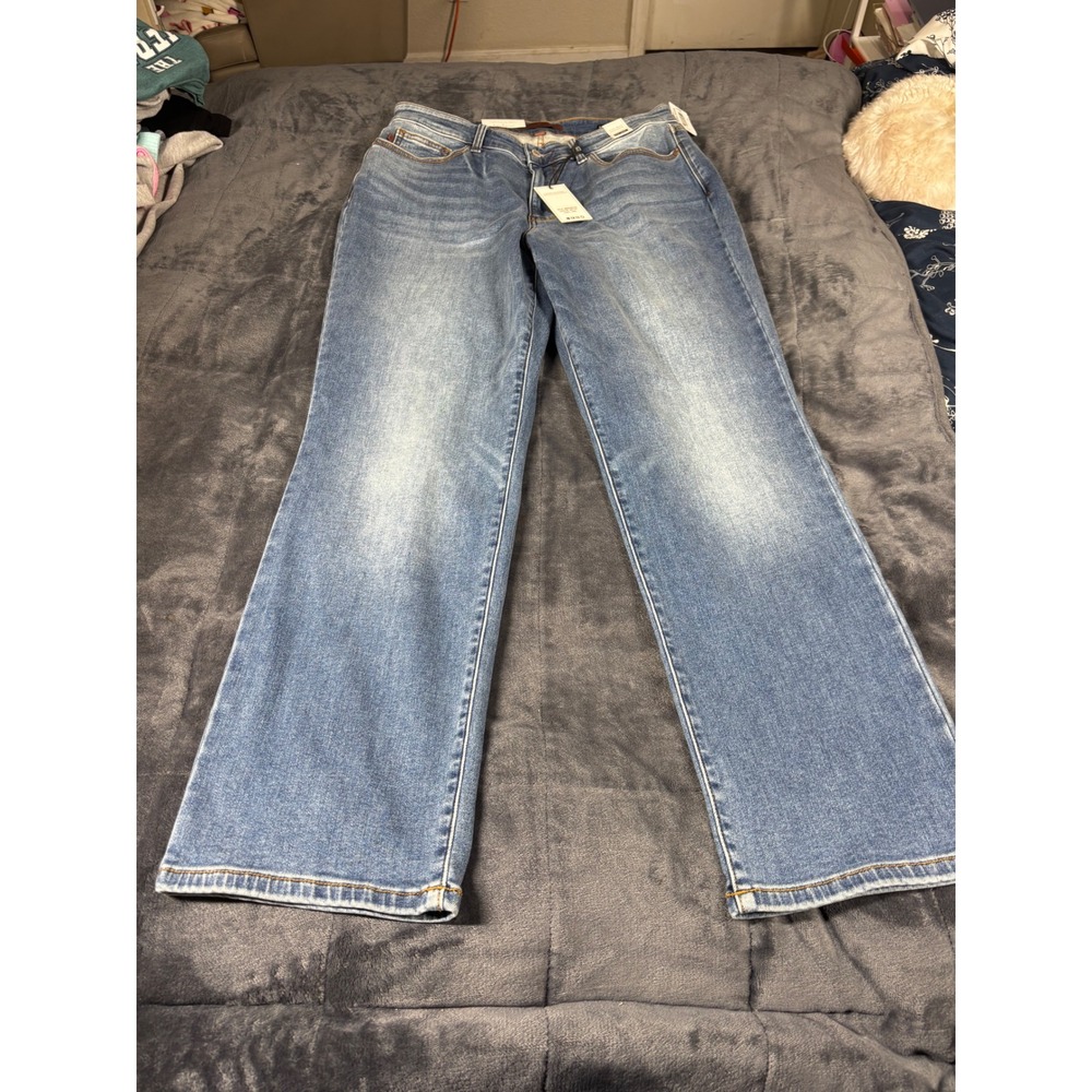 Judy Blue Los Angeles Womens 14W Straight Fit‎ Medium Wash Denim Jeans NWT